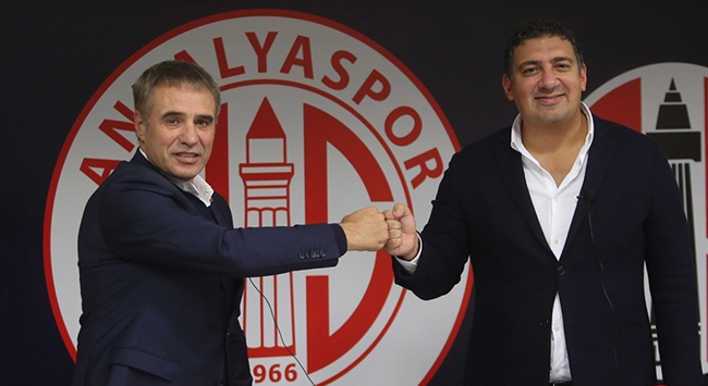 Antalyaspor’da hedef zirveye oynayan takım olmak