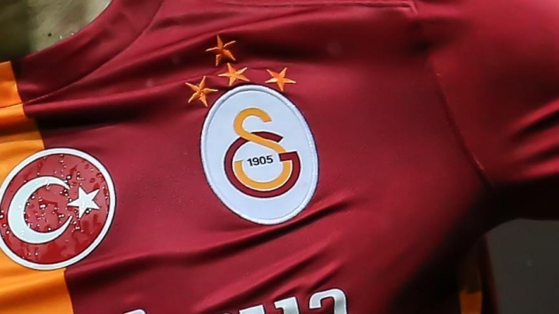 Galatasaray’da 3 futbolcunun daha COVID-19 testi pozitif