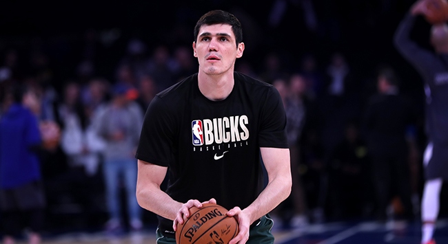 Milwaukee Bucks Ersan İlyasova’yı serbest bıraktı