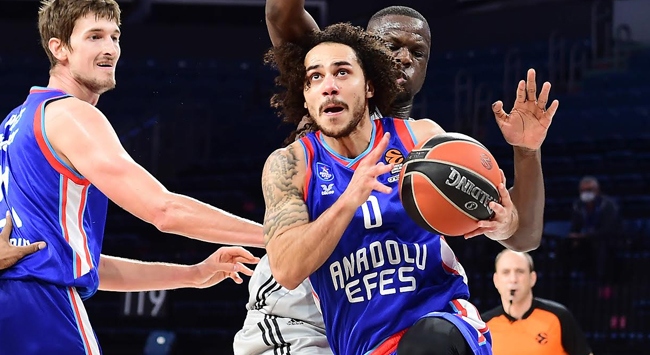 Shane Larkin’den 1500. sayı