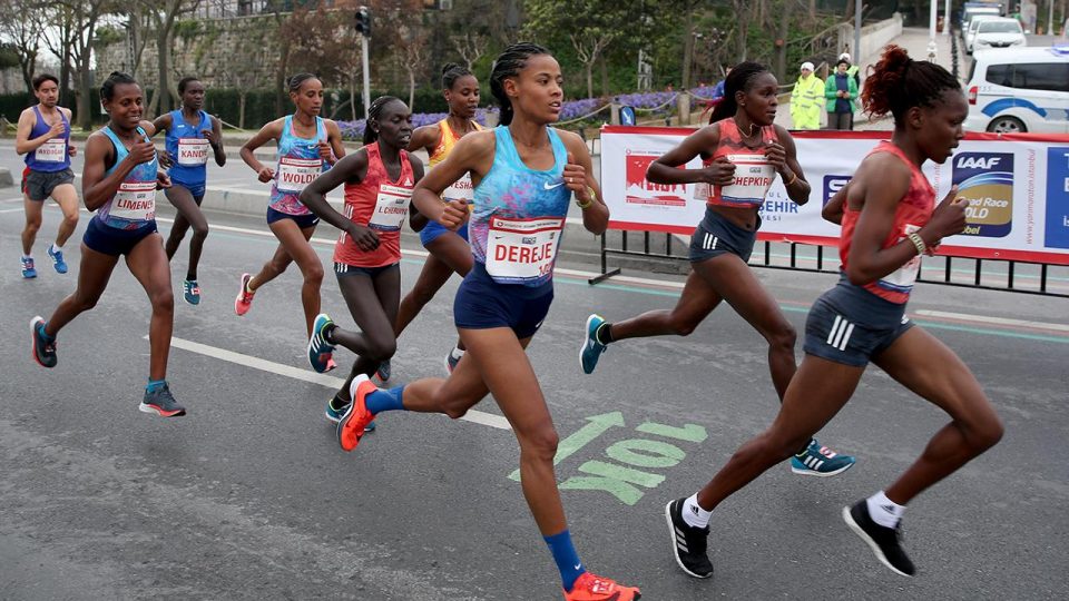 İstanbul Yarı Maratonu kadınlarda ”Dünyanın En Hızlı Yarı Maratonu” oldu