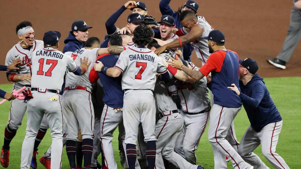 Amerikan Beyzbol Ligi’nde Atlanta Braves 21 yıl sonra şampiyon oldu