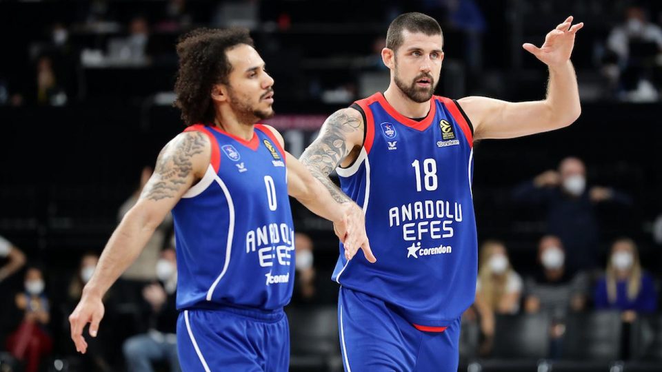 Anadolu Efes Monaco’yu ağırlayacak