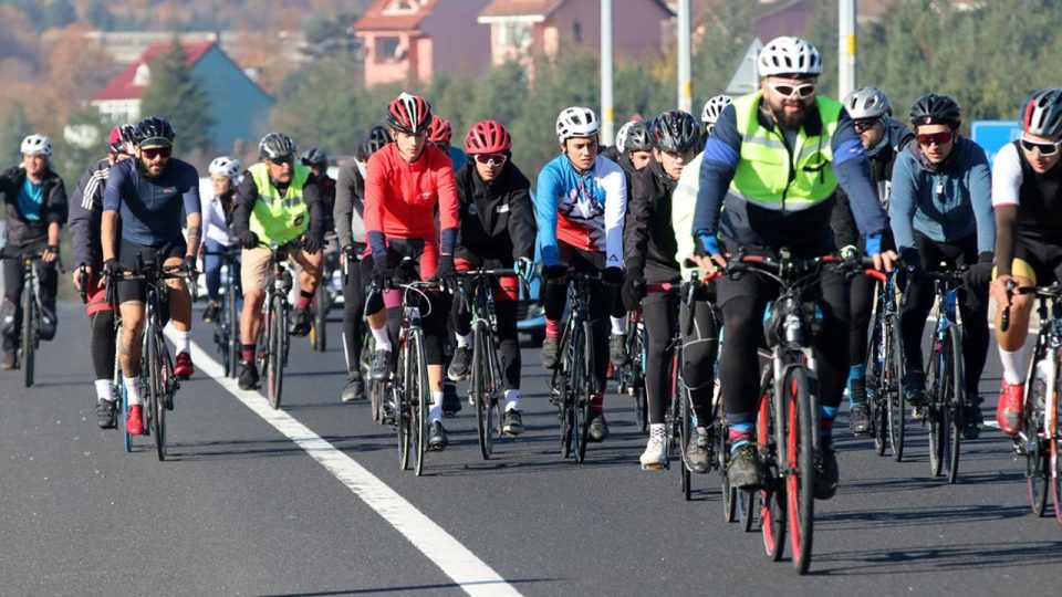 “Ata’ya saygı” için pedal çeviren bisikletliler Bolu’ya ulaştı