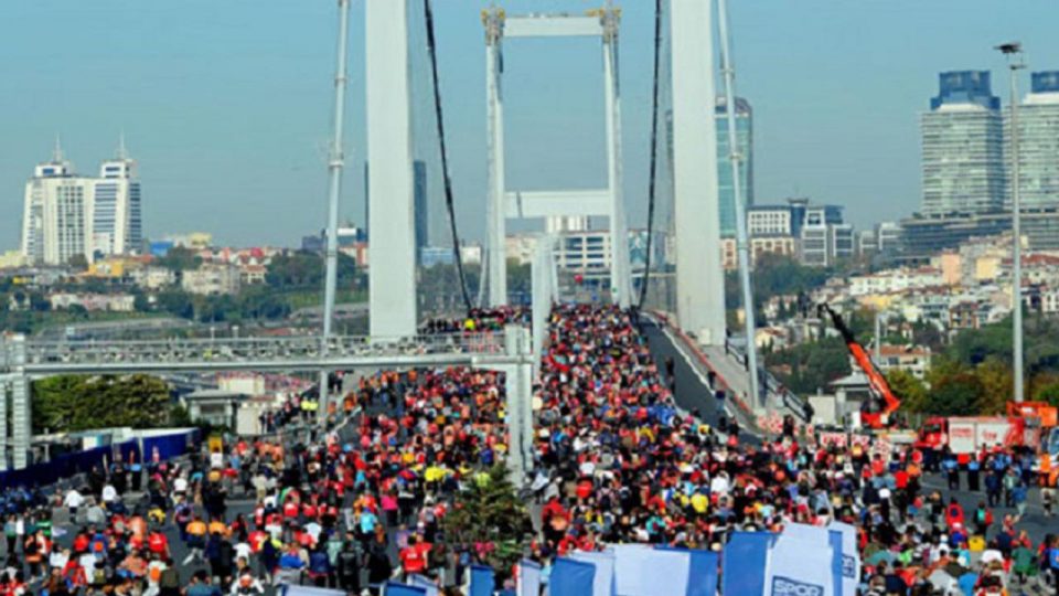 İstanbul Maratonu 43. yılında rekorlara koşuyor