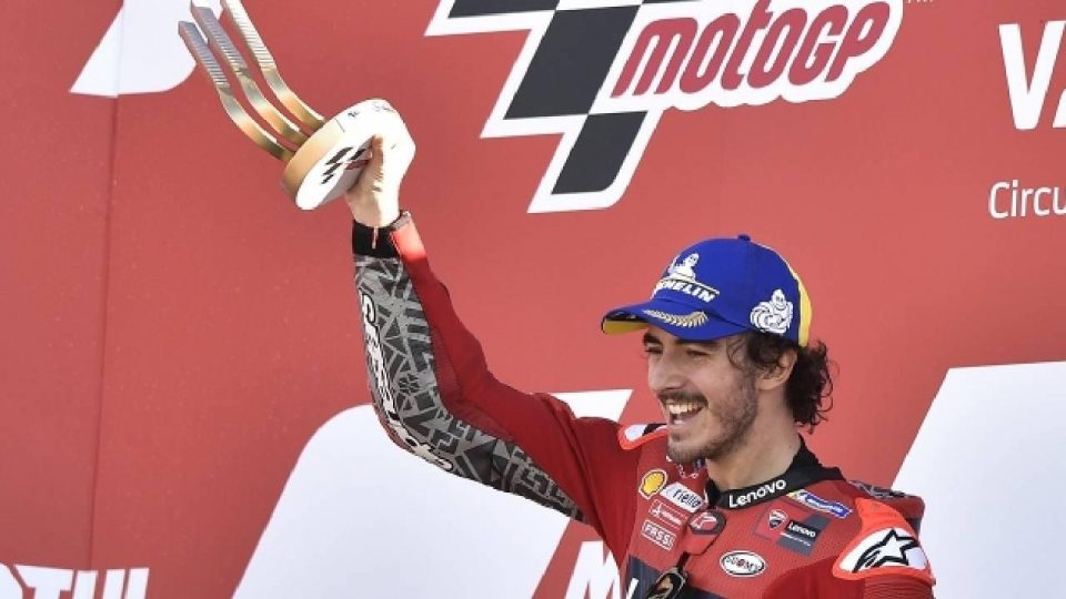 Valencia’da kazanan Bagnaia