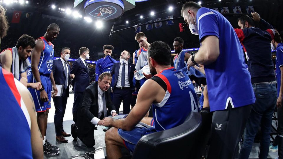 Anadolu Efes Bayern Münih’i konuk edecek