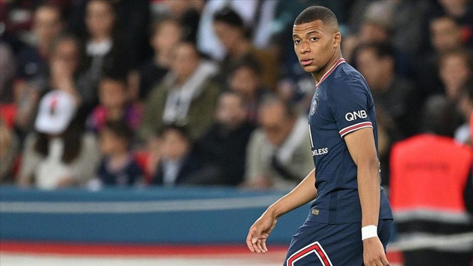 Futbol dünyasının en değerlisi Mbappe