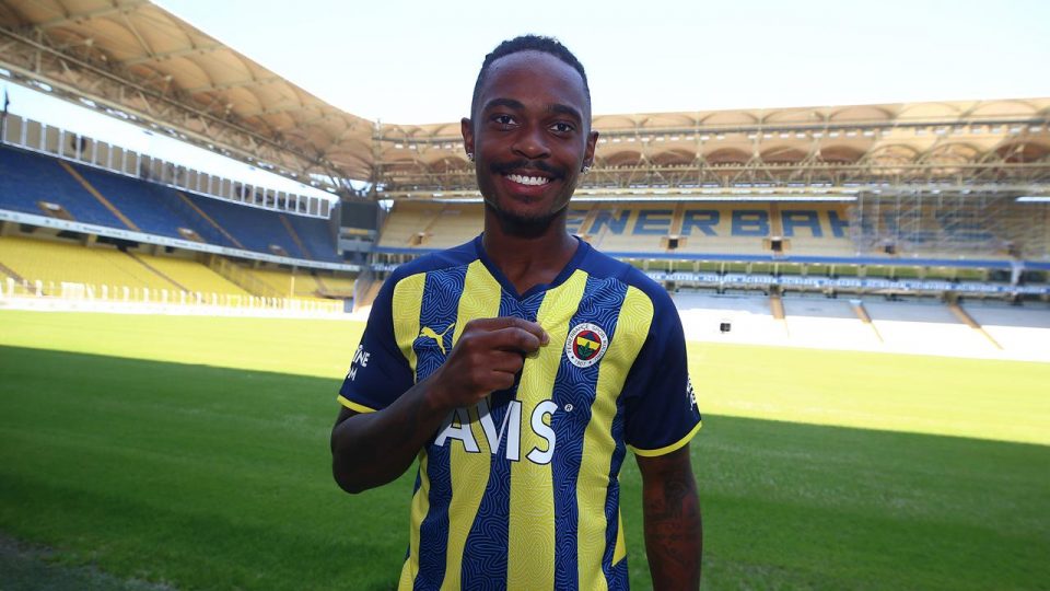 Lincoln Henrique resmen Fenerbahçe’de