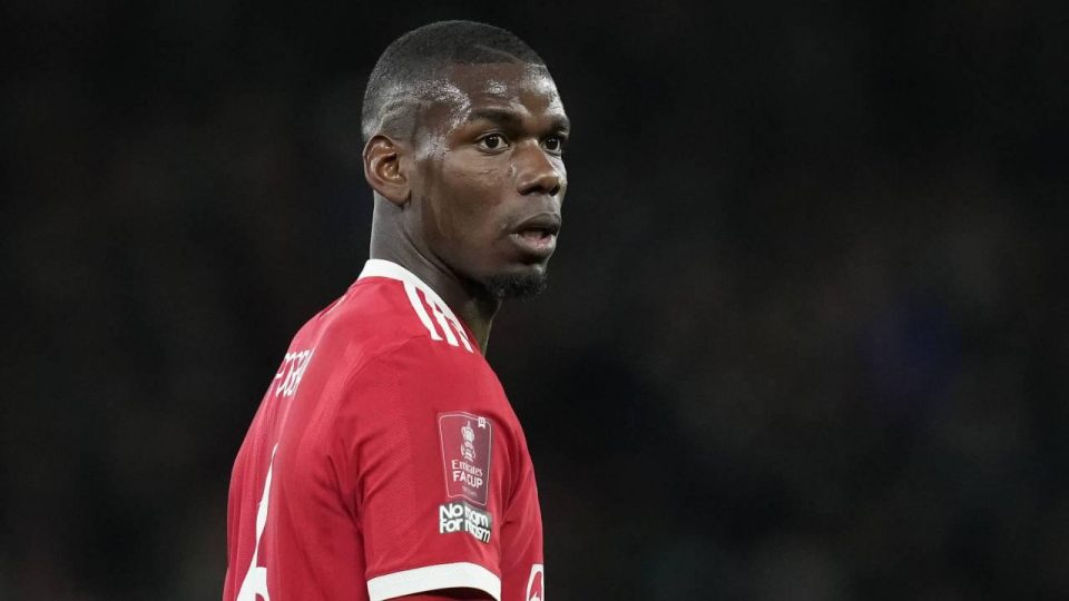 Manchester United, Paul Pogba ile yollarını ayırdı