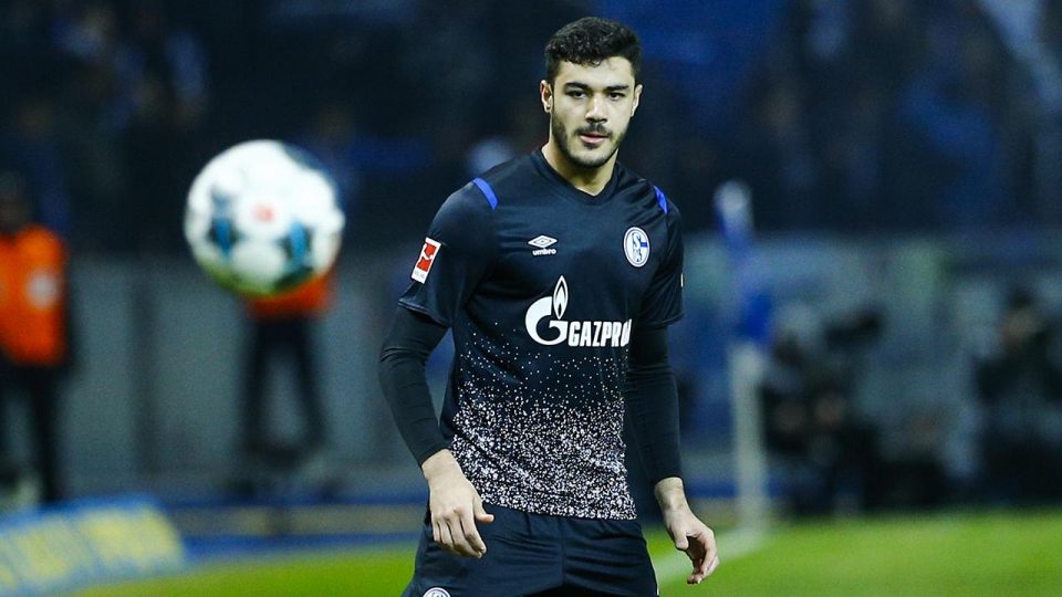 Ozan Kabak Schalke 04’ten ayrılıyor