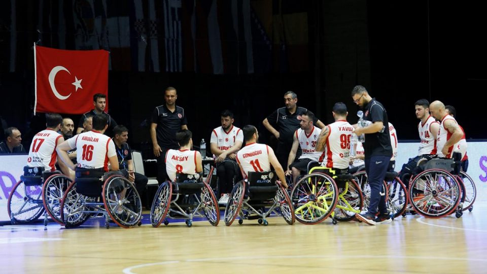 Tekerlekli Sandalye Basketbol Milli Takımı finale yükseldi