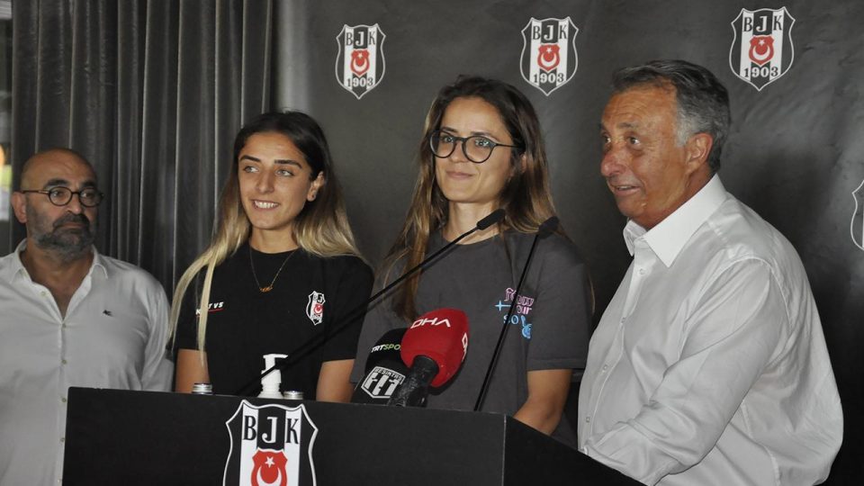 Ahmet Nur Çebi: Beşiktaşlıların küslükleri varsa affetmelerini diliyorum