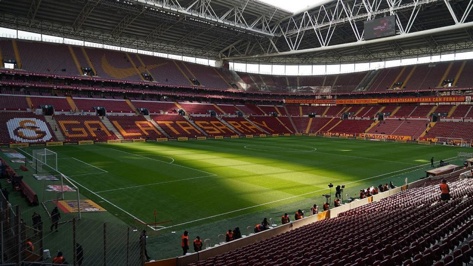 Galatasaray’da kombine biletler satışa çıktı