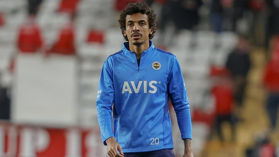 Luiz Gustavo, All Nassr yolunda