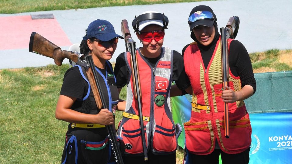 Atıcılıkta Türk sporcular günü 3 madalyayla tamamladı