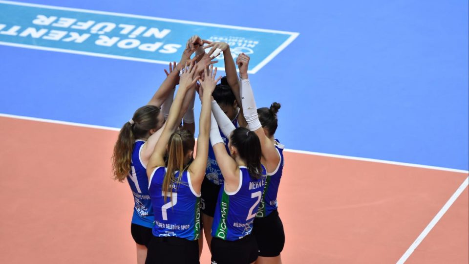 Voleybolda Nilüfer Belediyespor CSM Lugoj’u yendi